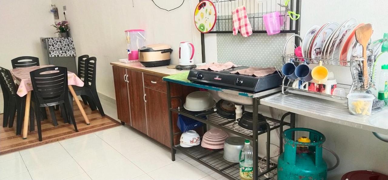Homestay De'69 จิตรา ภายนอก รูปภาพ
